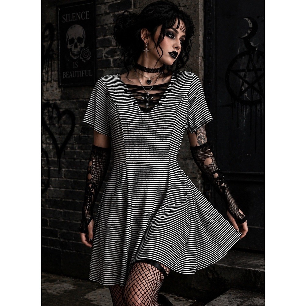 Hot Topic Black & White Striped Lace-Up Neck Dress Large Punk Emo Goth Grunge